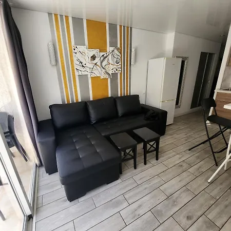 Apartment Cozy With Balcony, Pool And Wifi In Playa De Americas