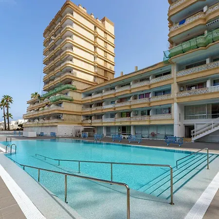 Cozy With Balcony, Pool And Wifi In Playa De Americas Apartment Playa de las Américas